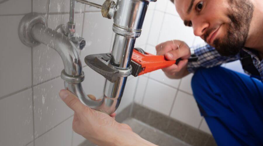 Local expert plumbing services in Edina, MO